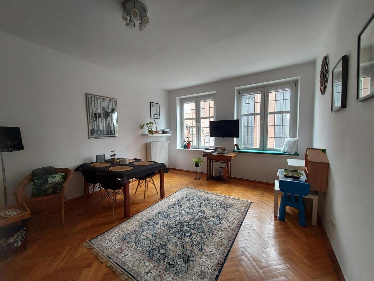 Apartment In Old Town - View Of Mariacki Church Gdańsk Eksteriør billede